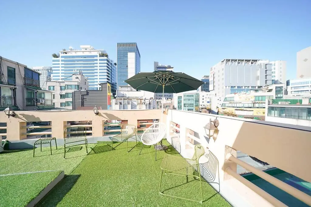 Romantic Rooftop House Apartment Seoul 0*,  South Korea