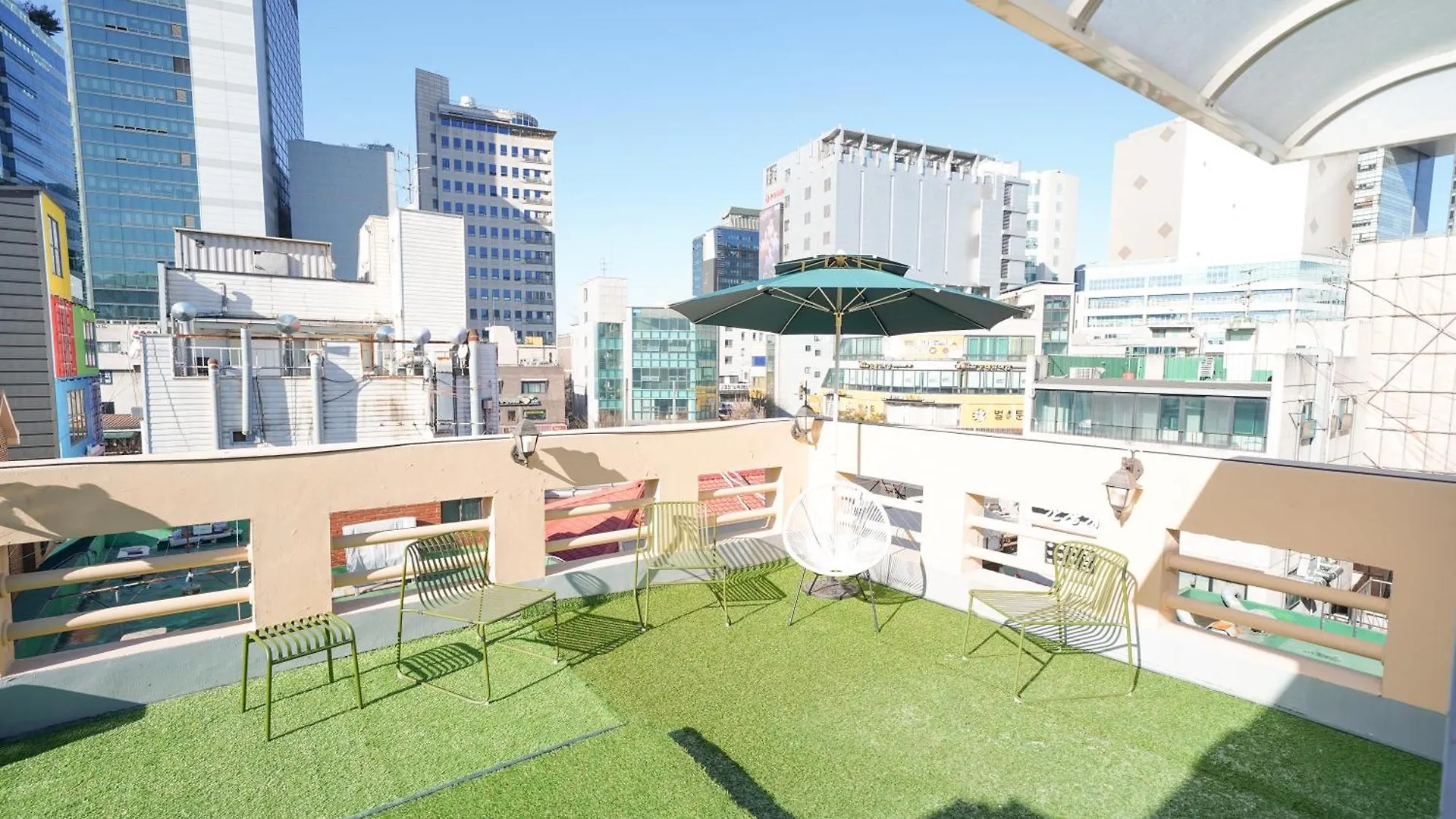 Romantic Rooftop House Apartment Seoul 0*,