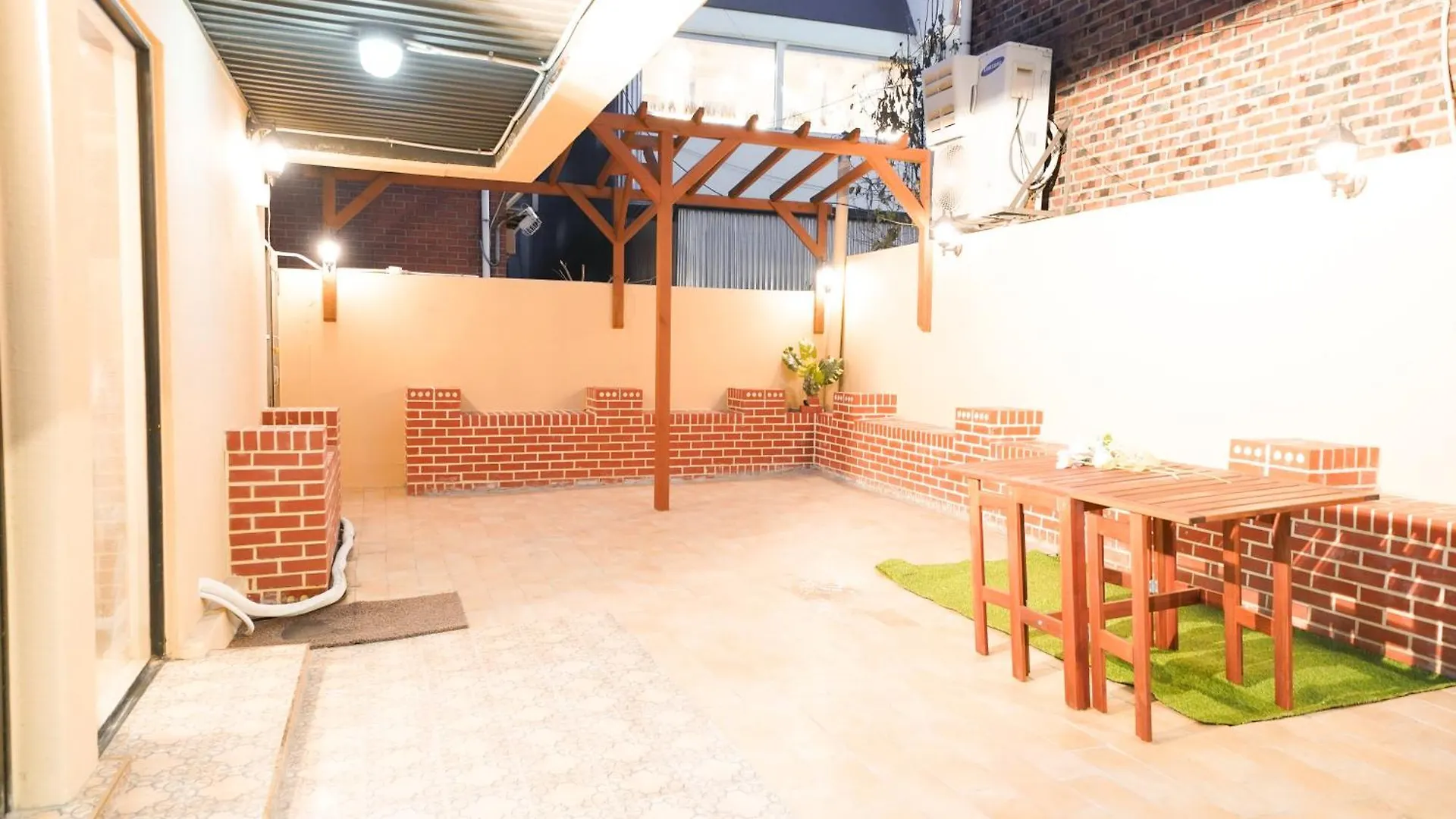 Romantic Rooftop House Apartment Seoul South Korea