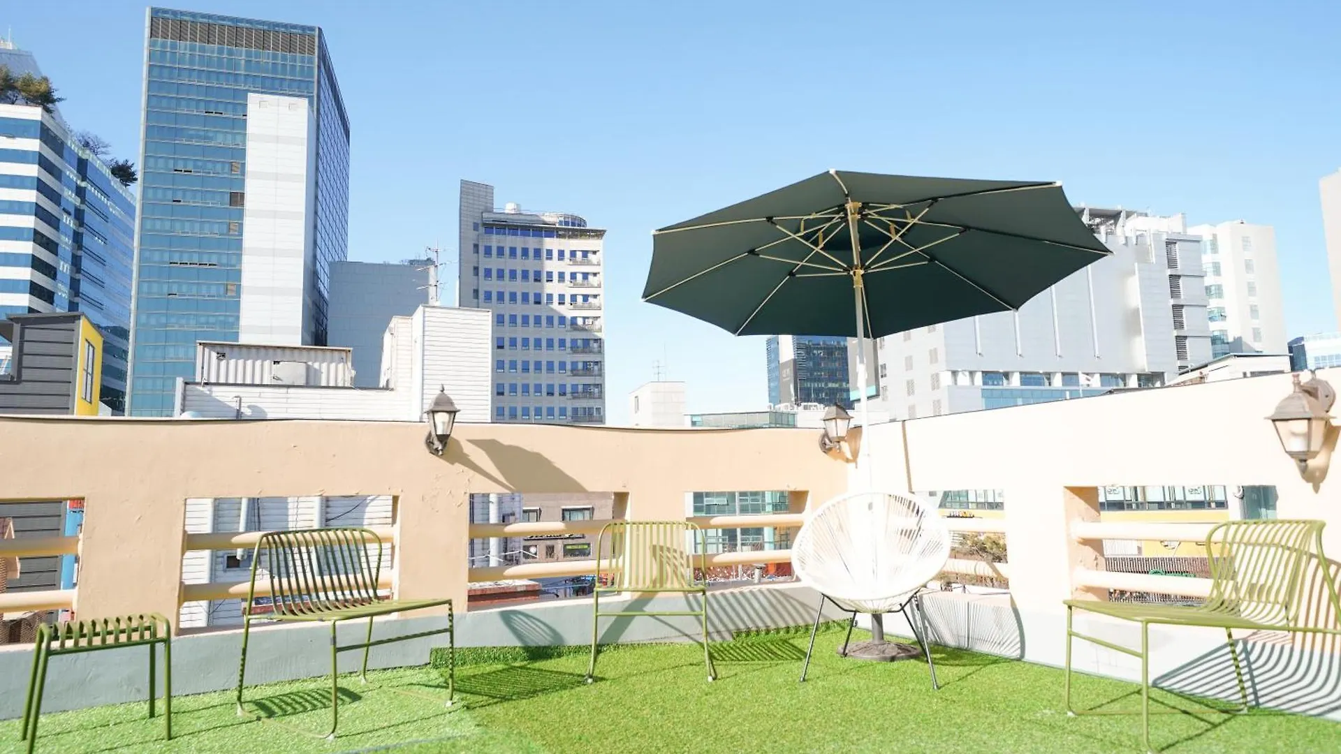 Romantic Rooftop House Apartment Seoul